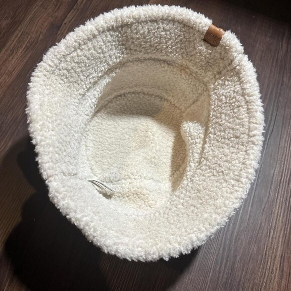 Women's Tan and Brown Hat - Picture 3 of 3